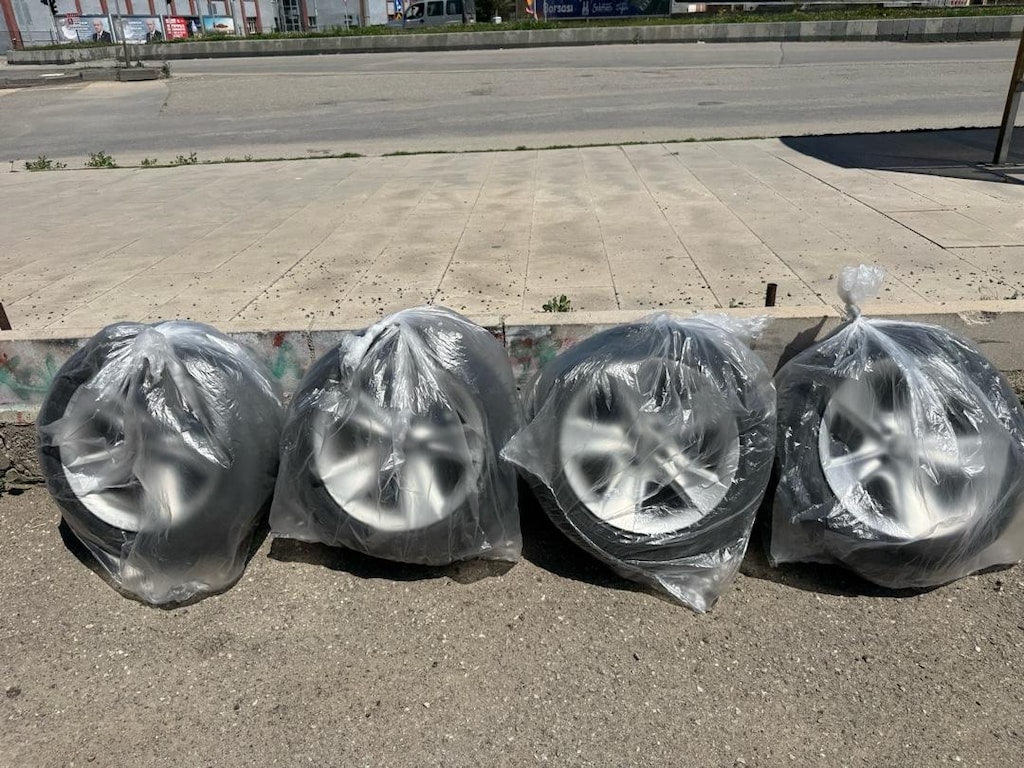 15 İNÇ 4X100 OFSETLİ KARPUZ ÇELİK JANT - 3