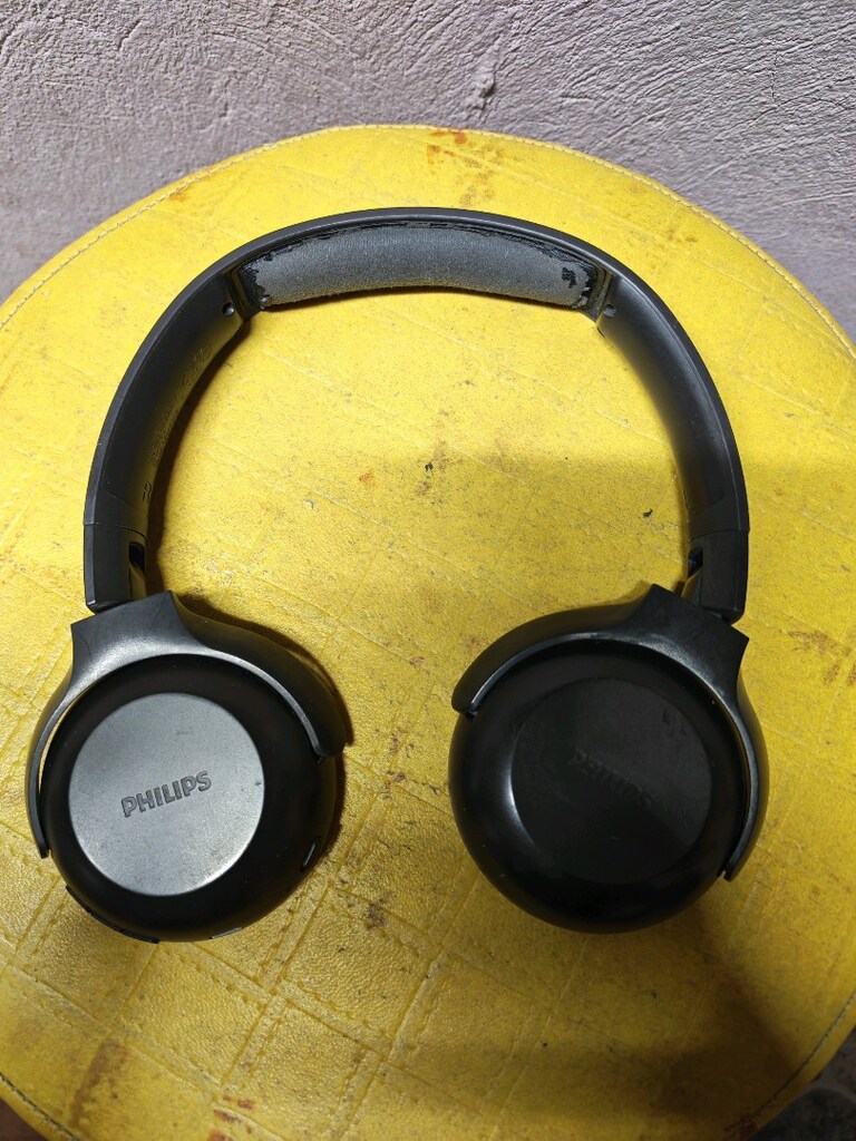1 JBL 2 Philips Bluetooth kulaklık pedlerinden yok çalışıyor - 5