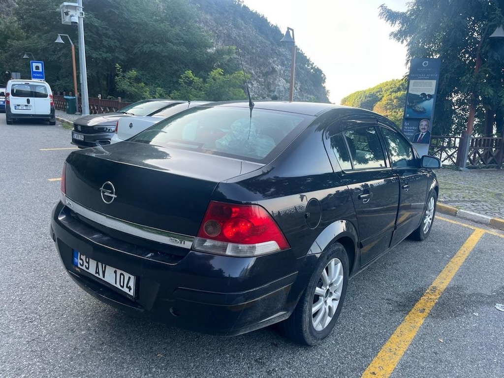 OPEL ASTRA 1,3 - 6