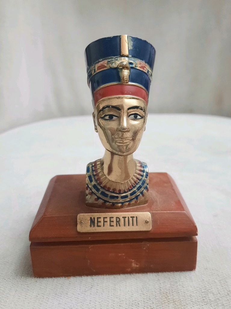 Mısır kraliçesi Nefertiti büst biblo - 2