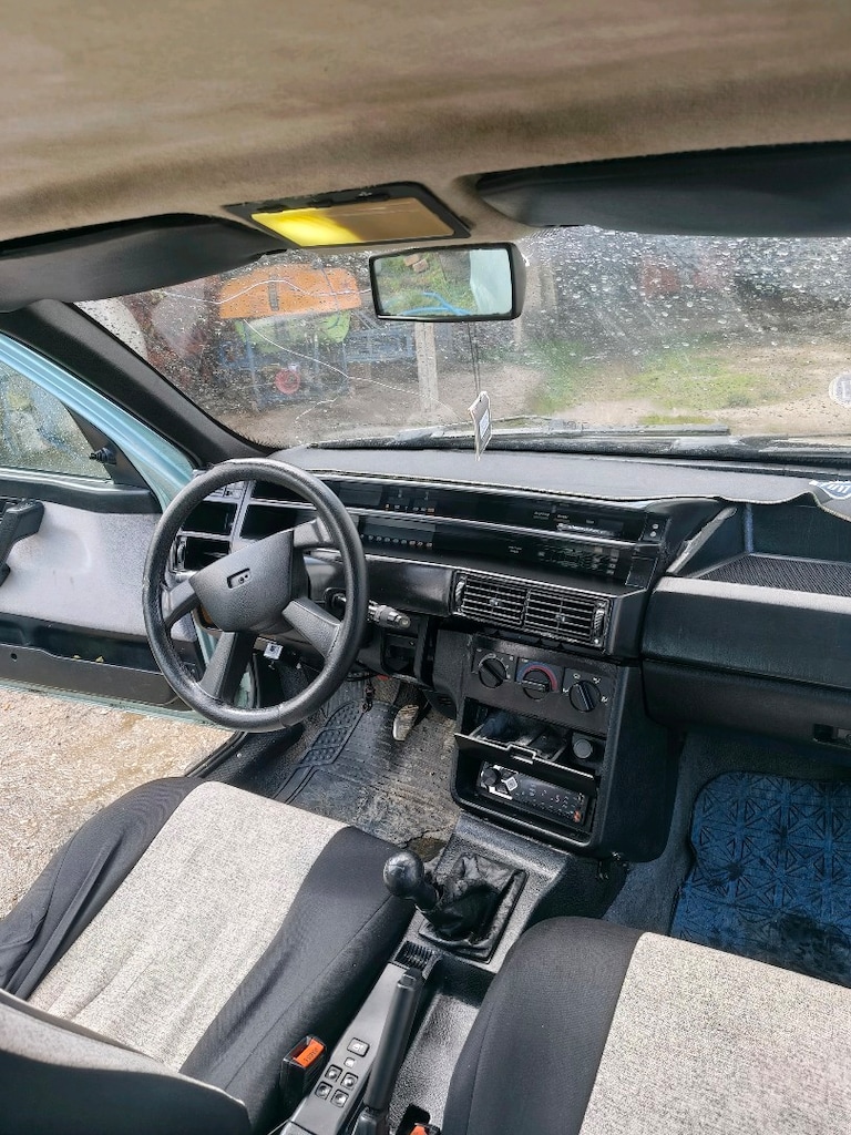 TEMPRA 1.6 16 - 9