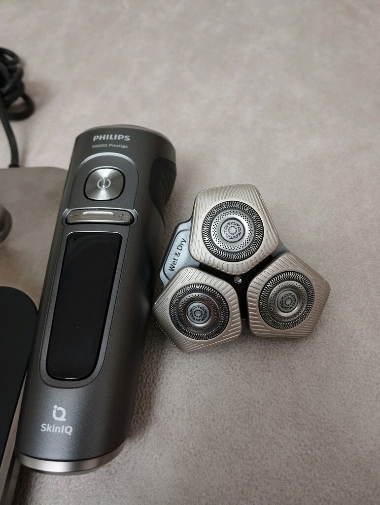 Philips s9000 Prestige traş makinesi - 4