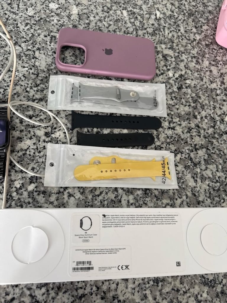 Apple Watch SE - 2
