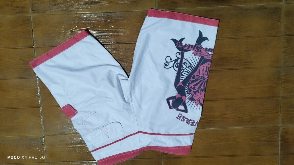 #Converse ünlü ve pahalı marka şık şort..Piyasası 3500 TL üzeridir. - 9