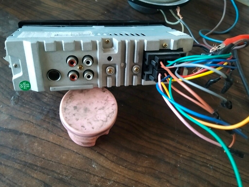usb girişli 7farkli renkli 2 amfi çıkışlı oto teyip bağlantı dahil - 6