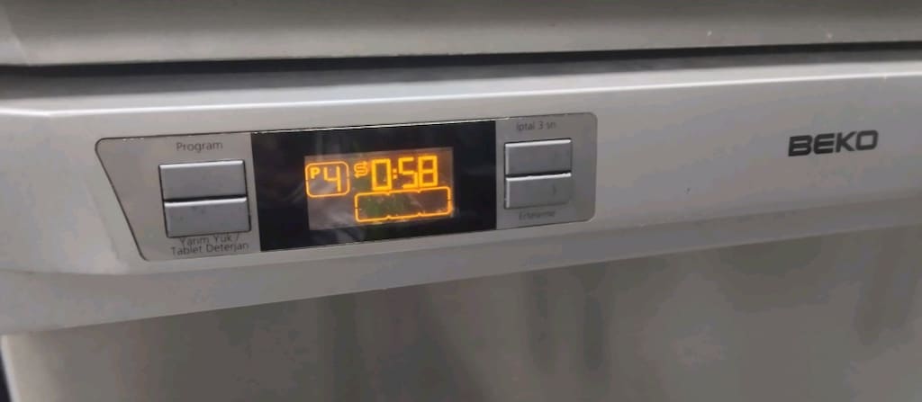Beko bulaşık makinesi yeni az kullanılmış isteyen çamaşır makinesi var - 2