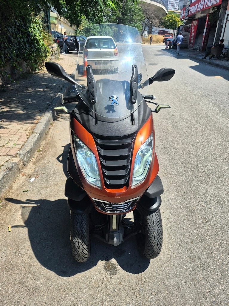 Peugeot metropolis 400 - 6