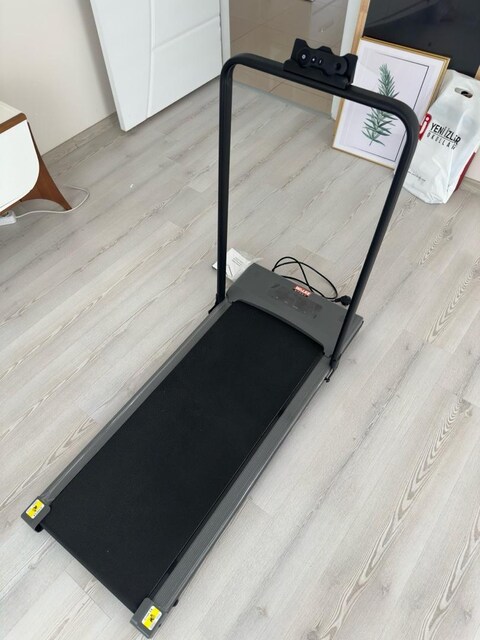 Az kullanılmış yürüyüş bandı