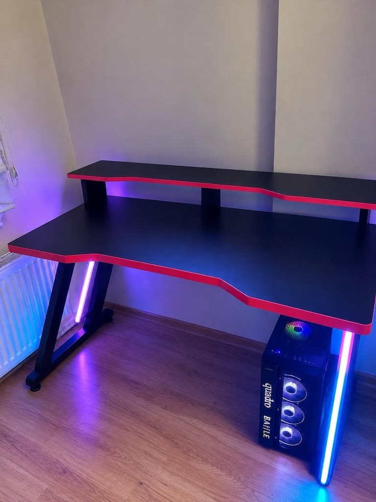 RGB ledli bilgisayar masası - 3