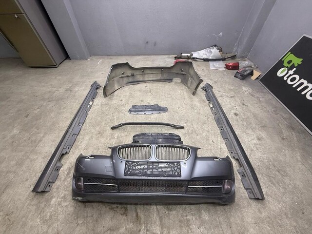 BMW F10 2010-2013 ORJİNAL PREMIUM TAMPON MARŞPİYEL TAKIMI OEM