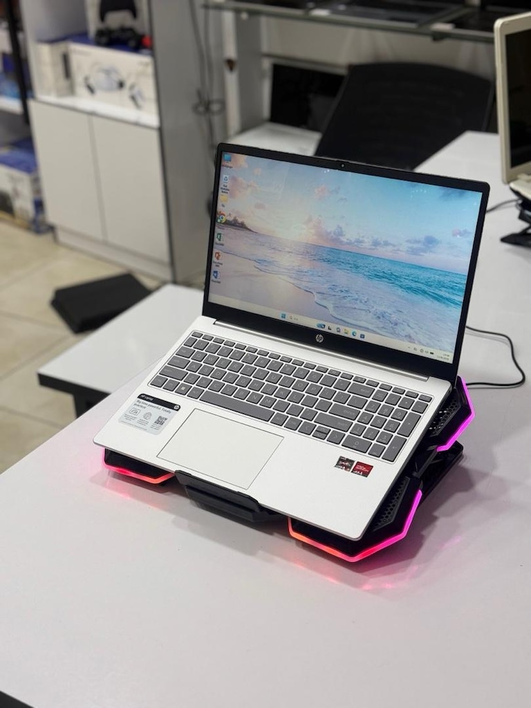 SIFIRDAN FARKSIZ HP LAPTOP AMD Ryzen 5 7520 ~ DOKUNMATİK EKRAN - 10
