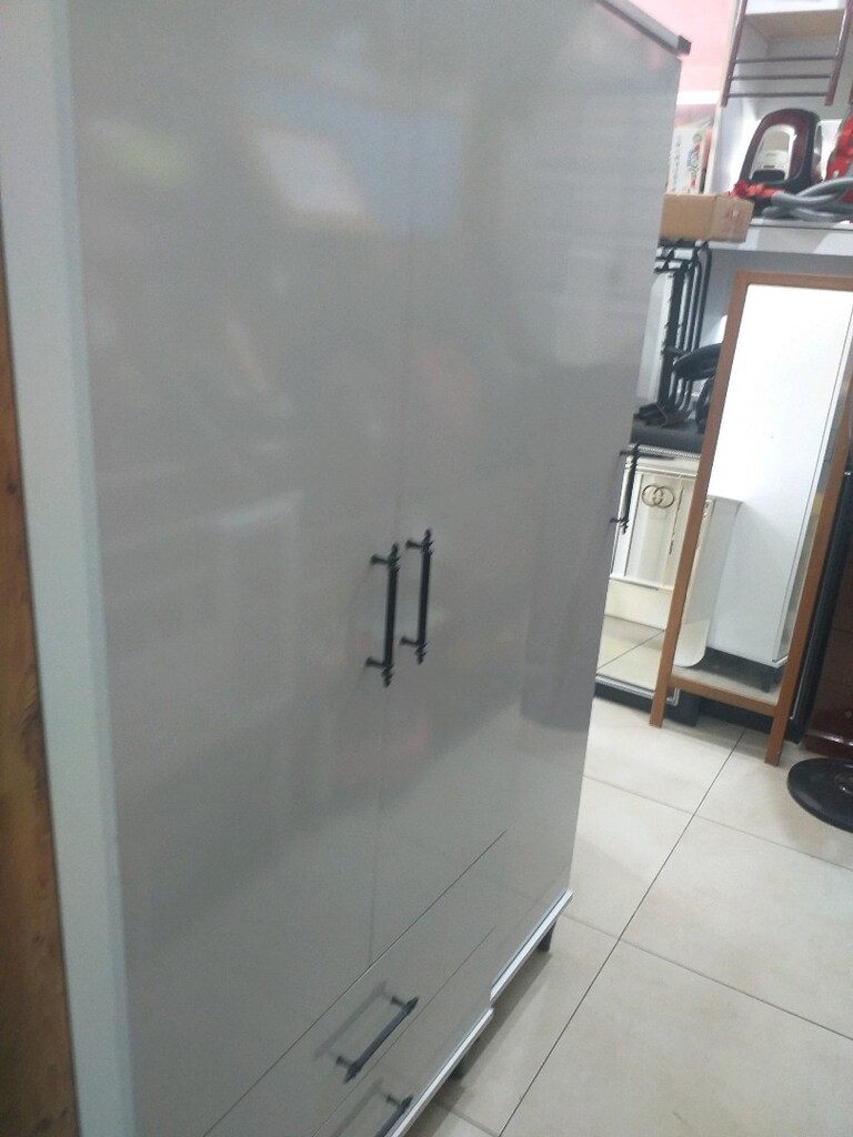 Sıfır üç kapılı çekmeceli gardroplar - 2