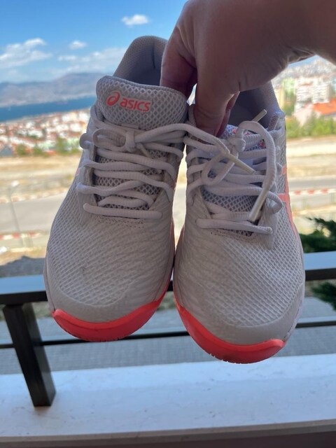 Tenis Ayakkabı