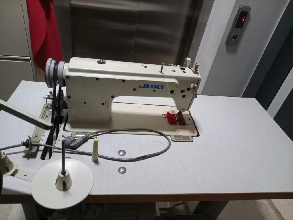 Juki DDL 8700 - 4