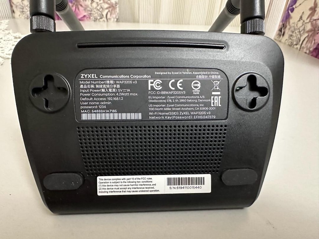 Zyxel WAP3205V3, Router/AP/Repeater Mod N300 Access Point - 4