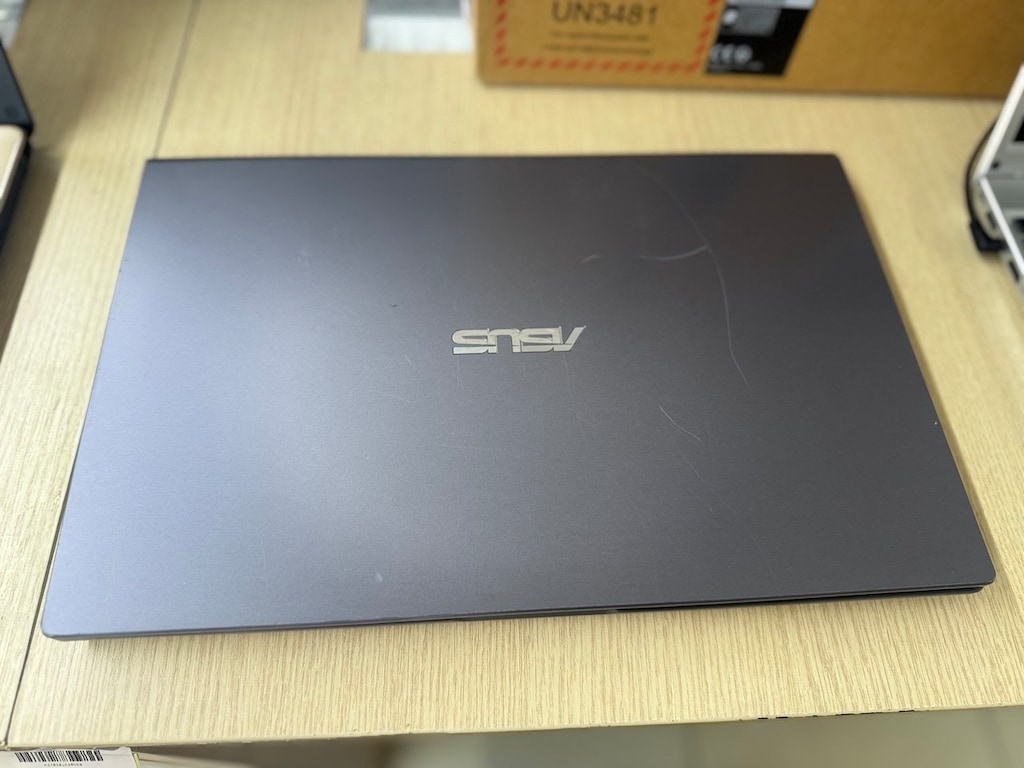 ASUS RYZEN 5 3500U İŞLEMCİ | MX230 2GB E.KART | 8GB RAM | 256GB SSD - 6