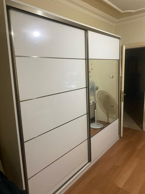 gardırop sürgülü