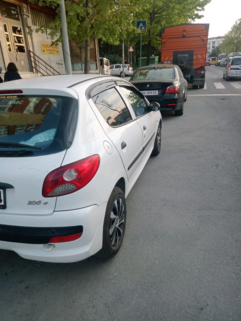 Peugeot 206+ 2011 model 274.000 km - 6
