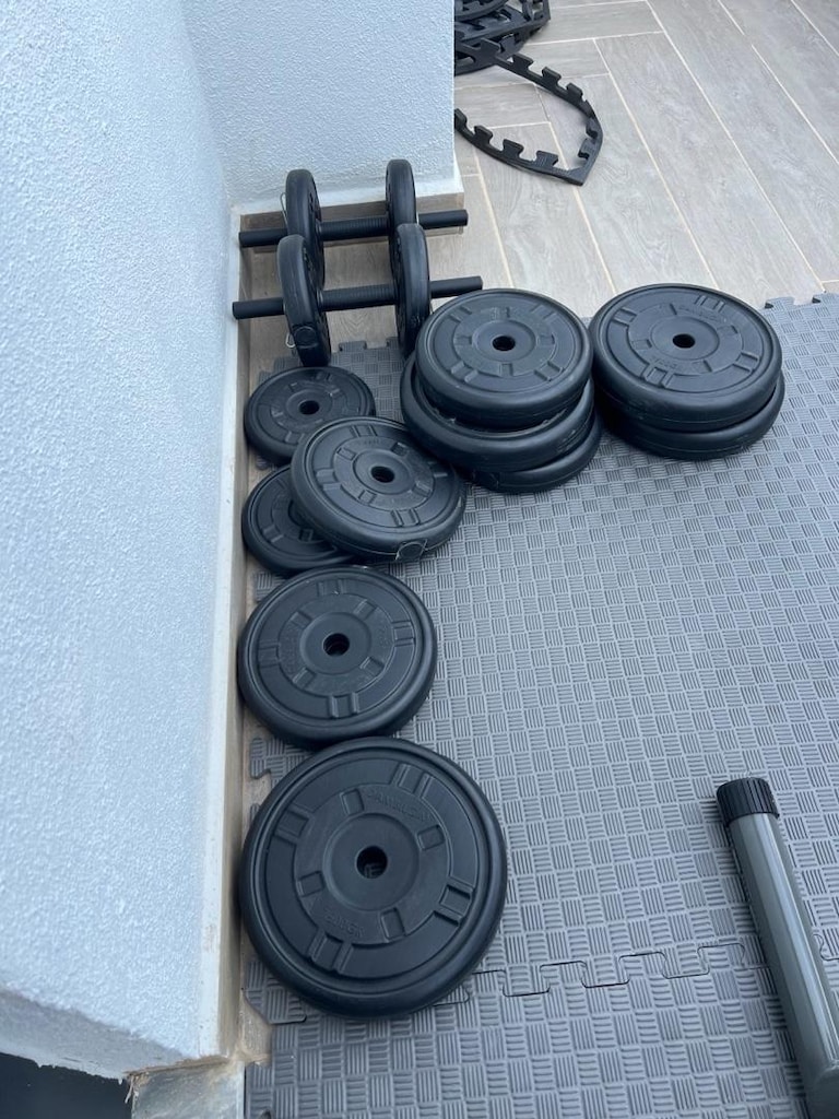 Voit T600 ağırlık sehpası ve 85 kg ağırlık seti - 2