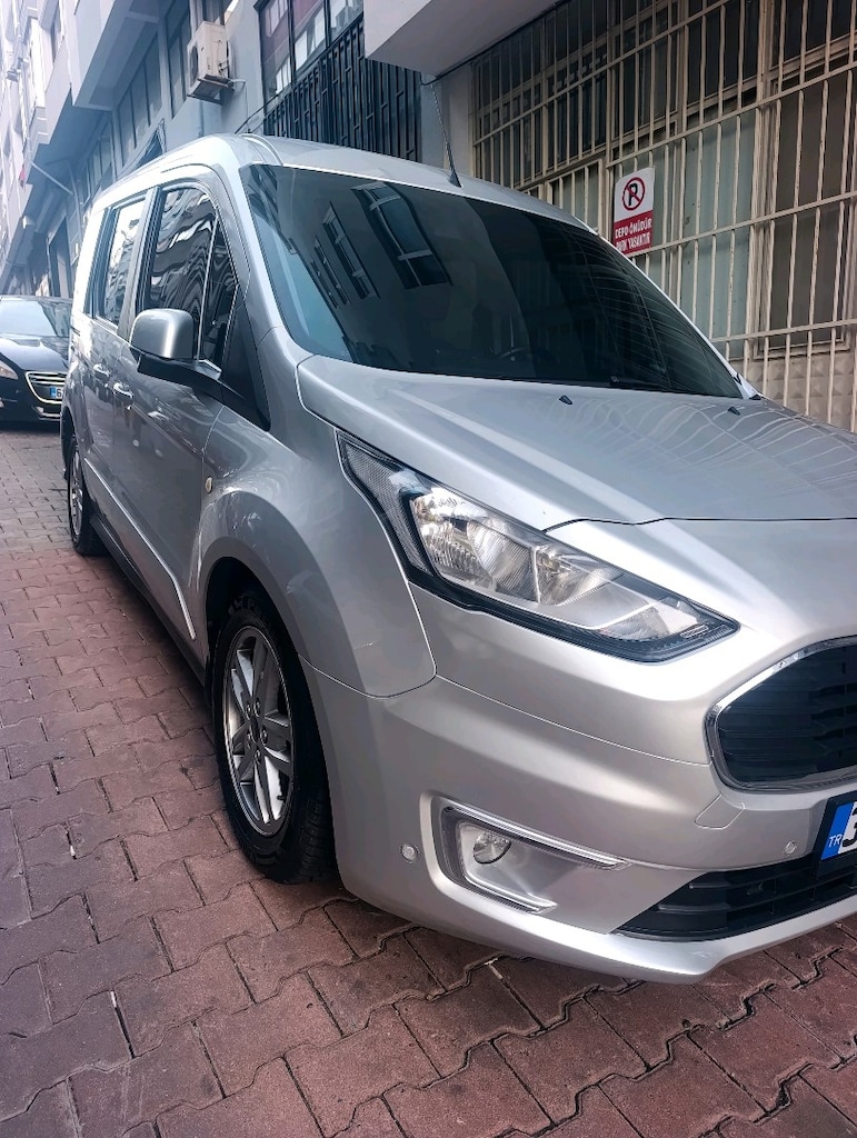 FORD TOURNEO CONNECT TİTANYUM - 11