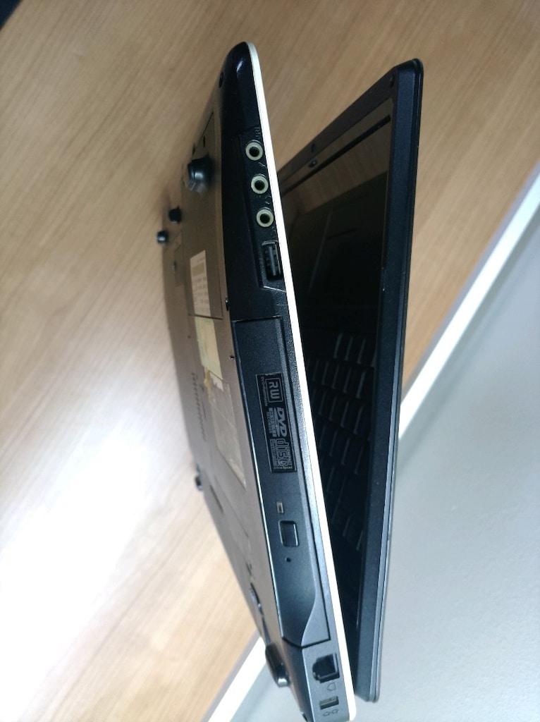 Casper laptop 120 gb SSD pentium intel core 2 - 6