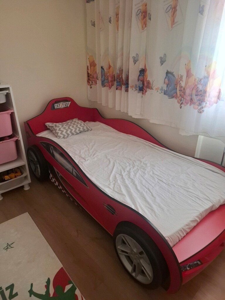 Arabalı Yatak, Masa, Dolap