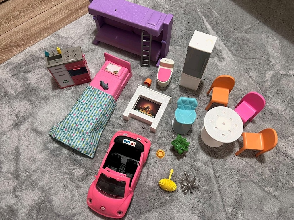 Kaydıraklı Asansörlü Büyük Oyuncak Barbie Evi – Arabalı, Çok Katlı - 18