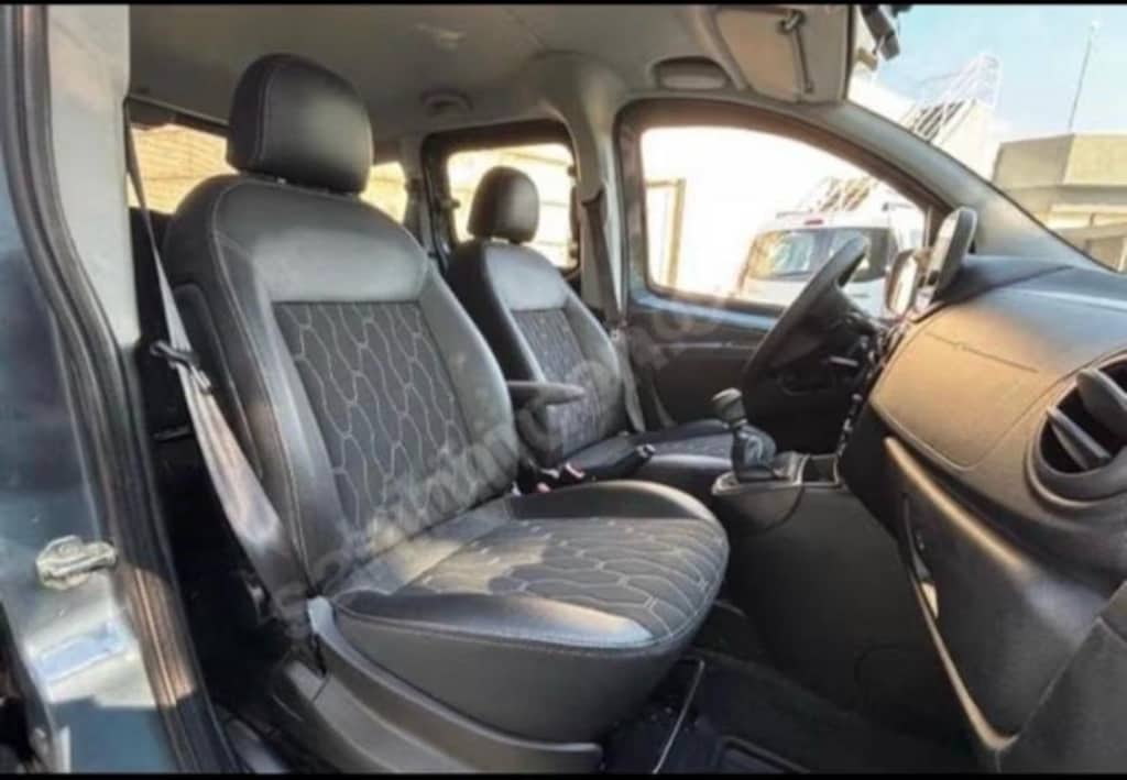 1.4 EKO PREMIO FIORINO 2023 model (8500) km de - 8
