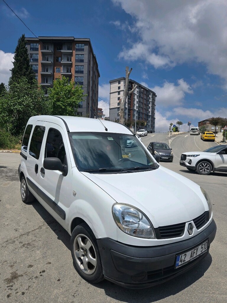 2010 KANGO 1.5 DİZEL MOTOR MEKANİK SIFIR 2+2KOLTUKLU CAMLI - 2