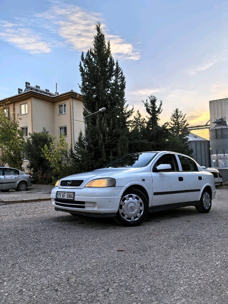 Memurdan Temiz Opel Astra | Muayenesi Yeni | Alman Tankı - 18