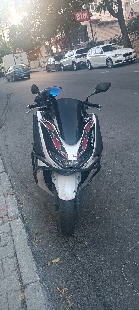 pcx 125 yedek parça olarak satılık komple değil - 2