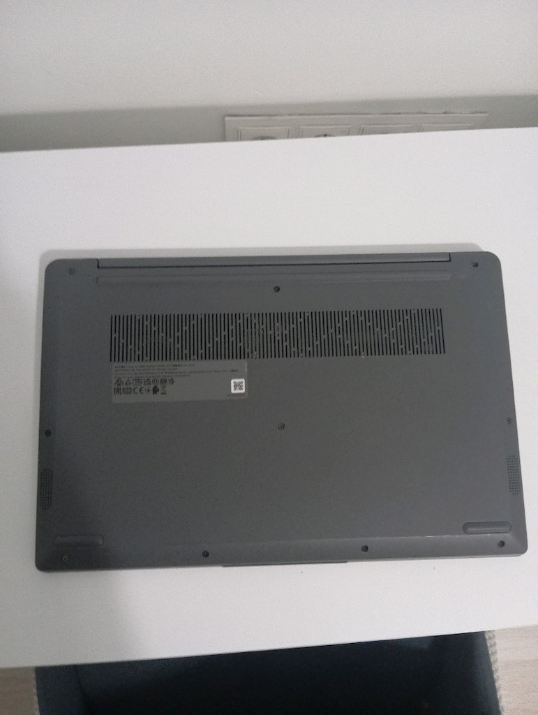Lenovo IdeaPad 3 15ALC6 Laptop - 4