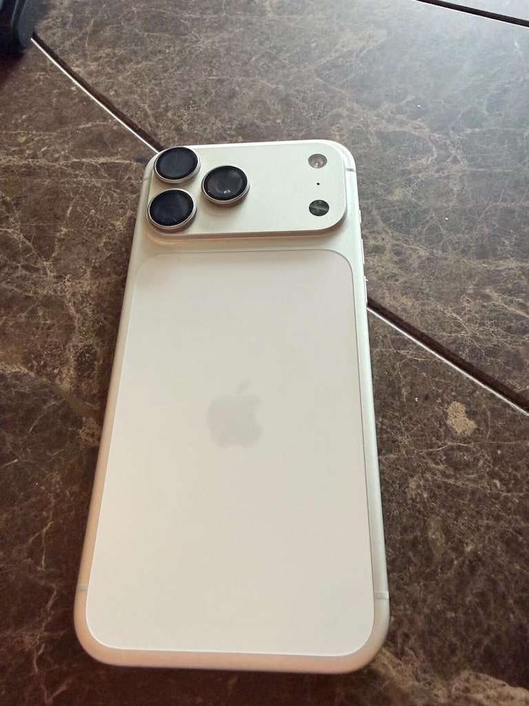 İPhone 17 Pro max İKİ CİHAZ VAR ELİMDE - 4