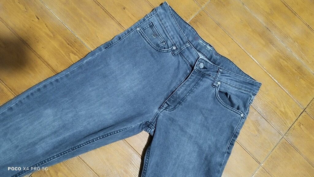 #Loft jeans pantolon..Arka cep yanı dikildi.Eni çekilince 41 Boyu 100