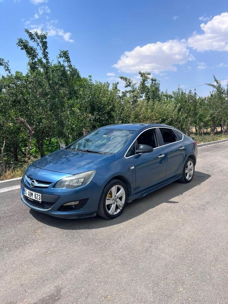 Opel astra J - 5