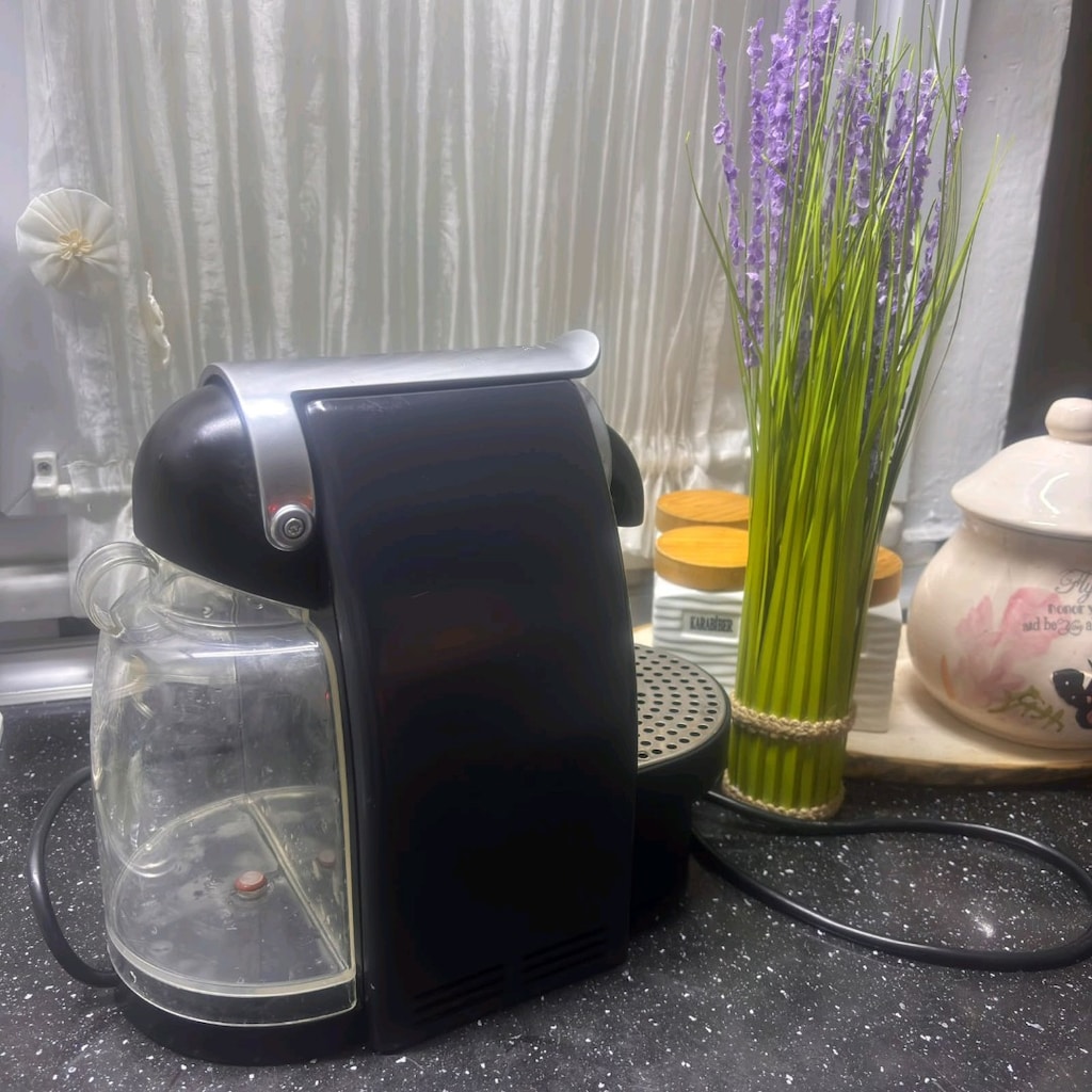 NESPRESSO KAPSÜL KAHVE MAKİNESİ - 4