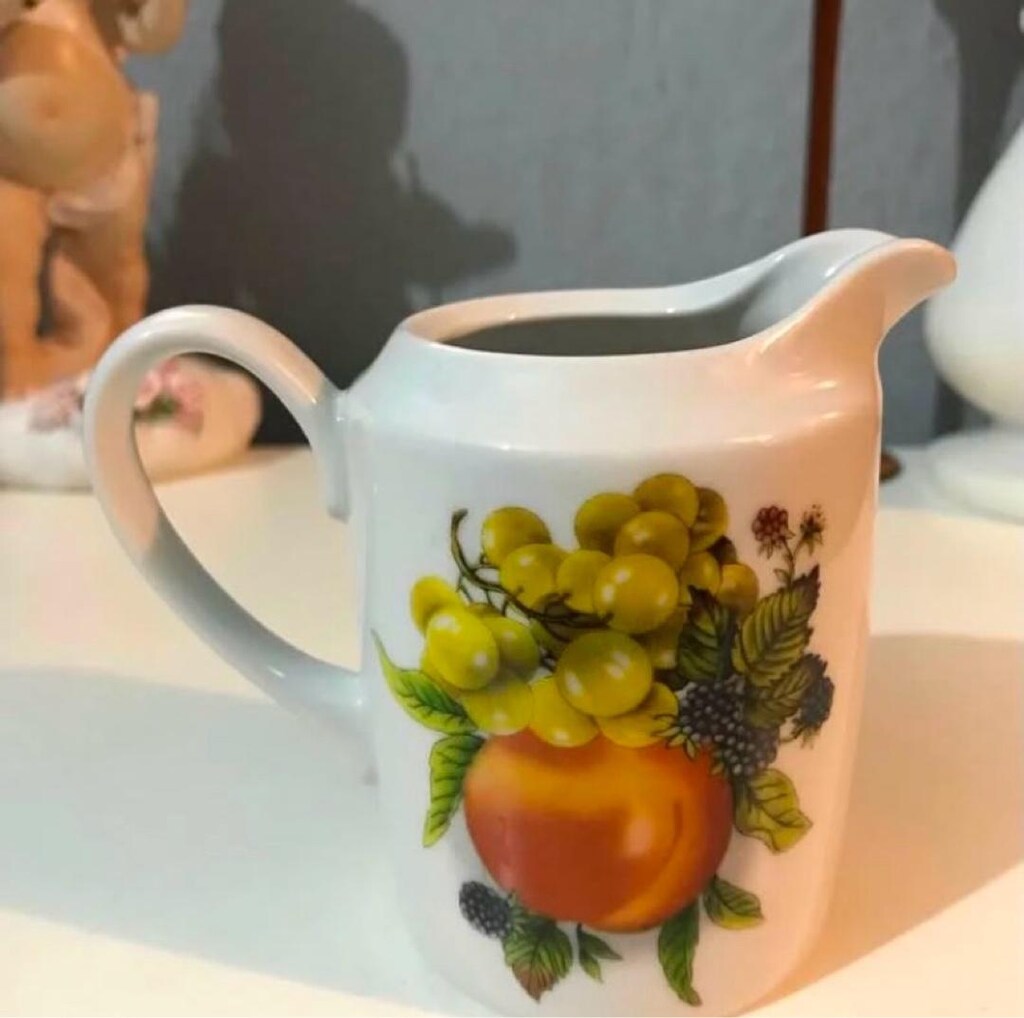 Antika Çekoslavak Boheme Meyve Desenli Porselen Sosluk & Sütlük - 3