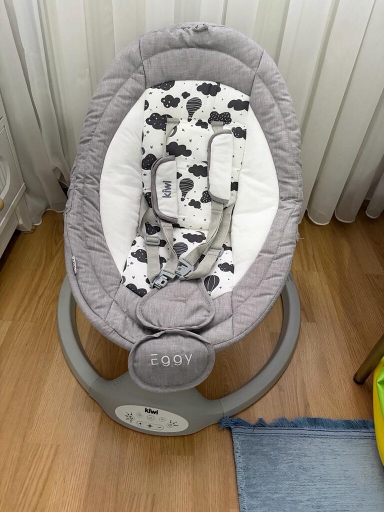 Otomatik sallanan bebek ana kucağı - 4