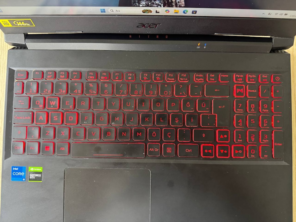 ACER NİTRO *İ5 11400H İŞLEMCİ *16GB RAM *512GB SSD *1650 4GB E.K - 5