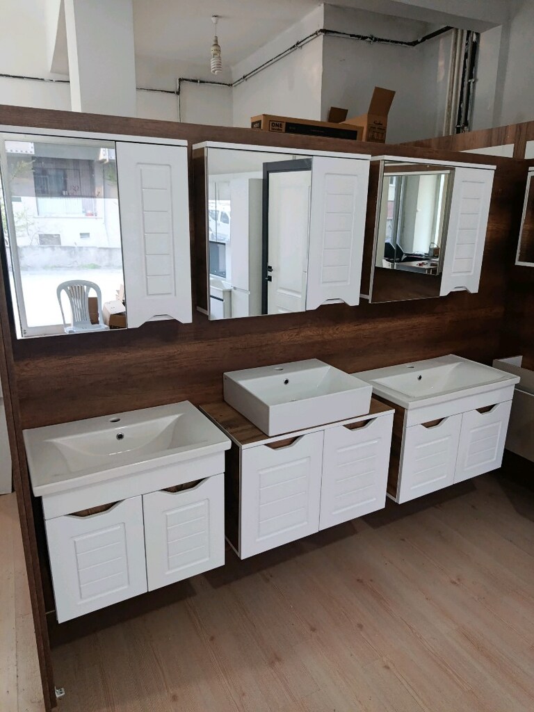 DUVARA ASMALI MDF&BALON KAPAK BANYO DOLABI &LETLI AYNALI BANYO DOLABI - 12