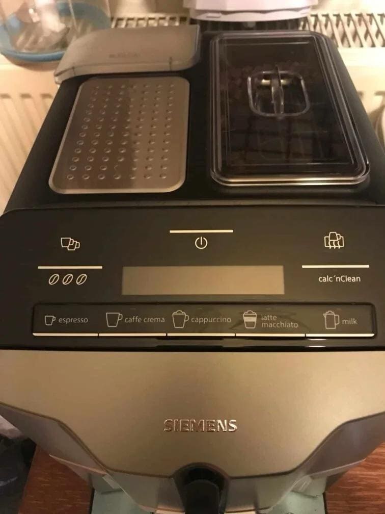 Siemens EQ 300 Tam Otomatik Kahve makinesi - 4