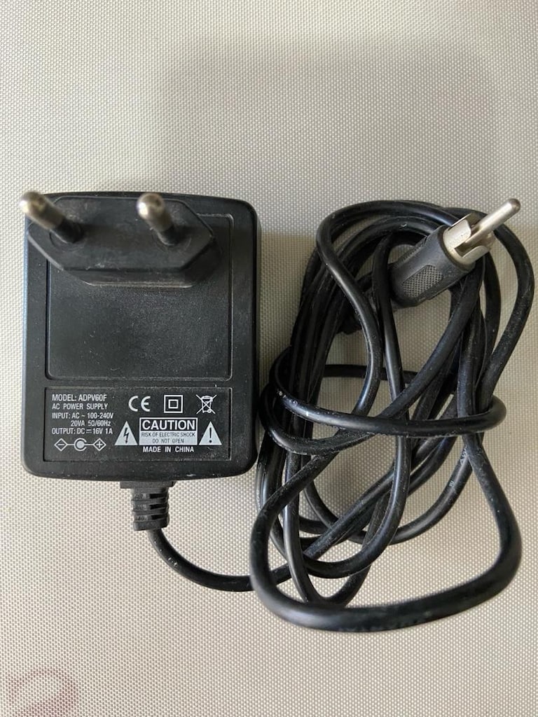 ADPV60F 16V/1A - 2