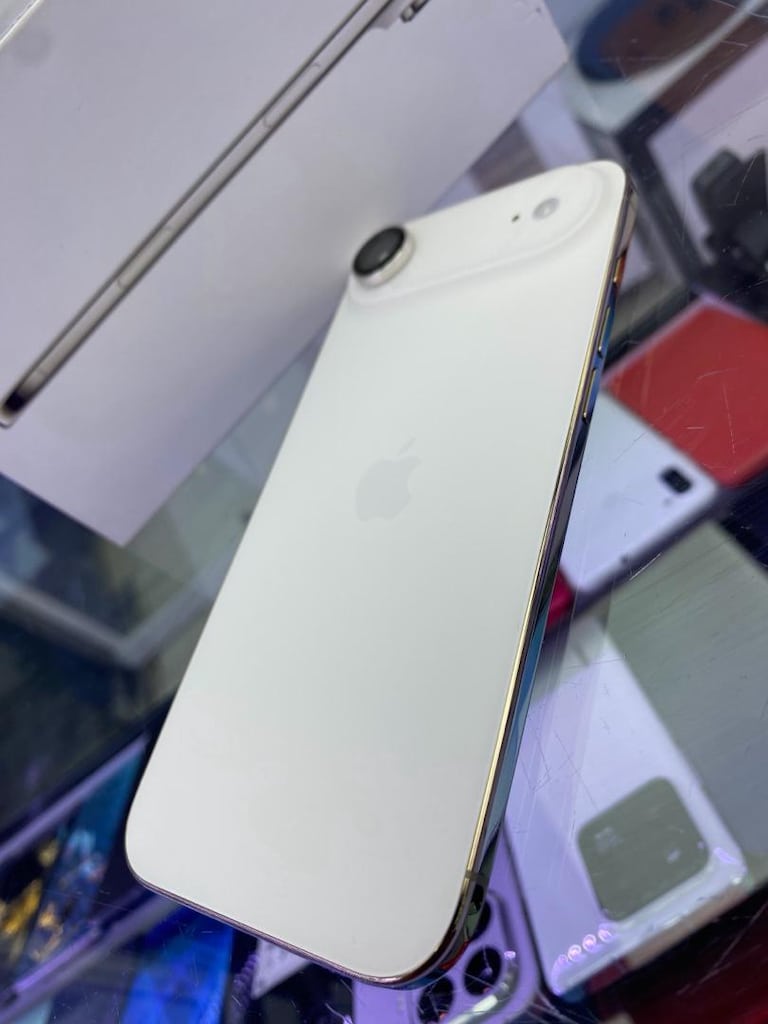 iPHONEAİR 1 TB 1 AYLIK 23 AY TÜRKİYE GARANTİLİ SIFIR GİBİ ÇİZİKSİZ - 13