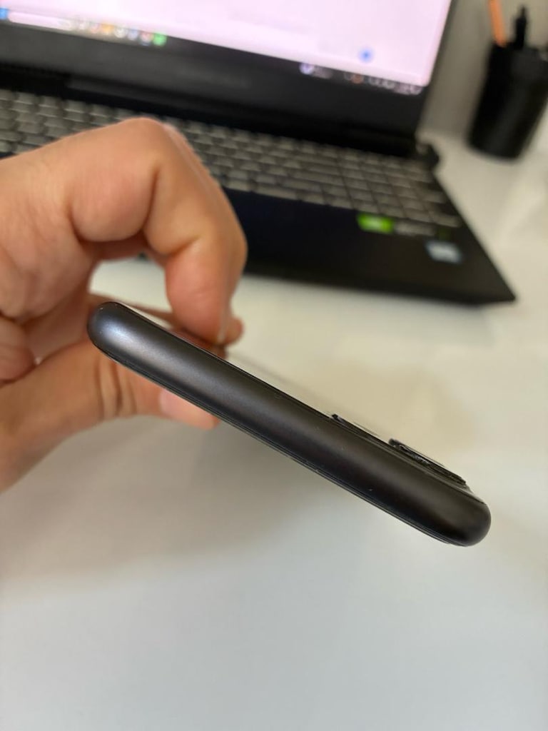 iPhone 11 64GB Temiz TURKCELL Çıkışlı - 6