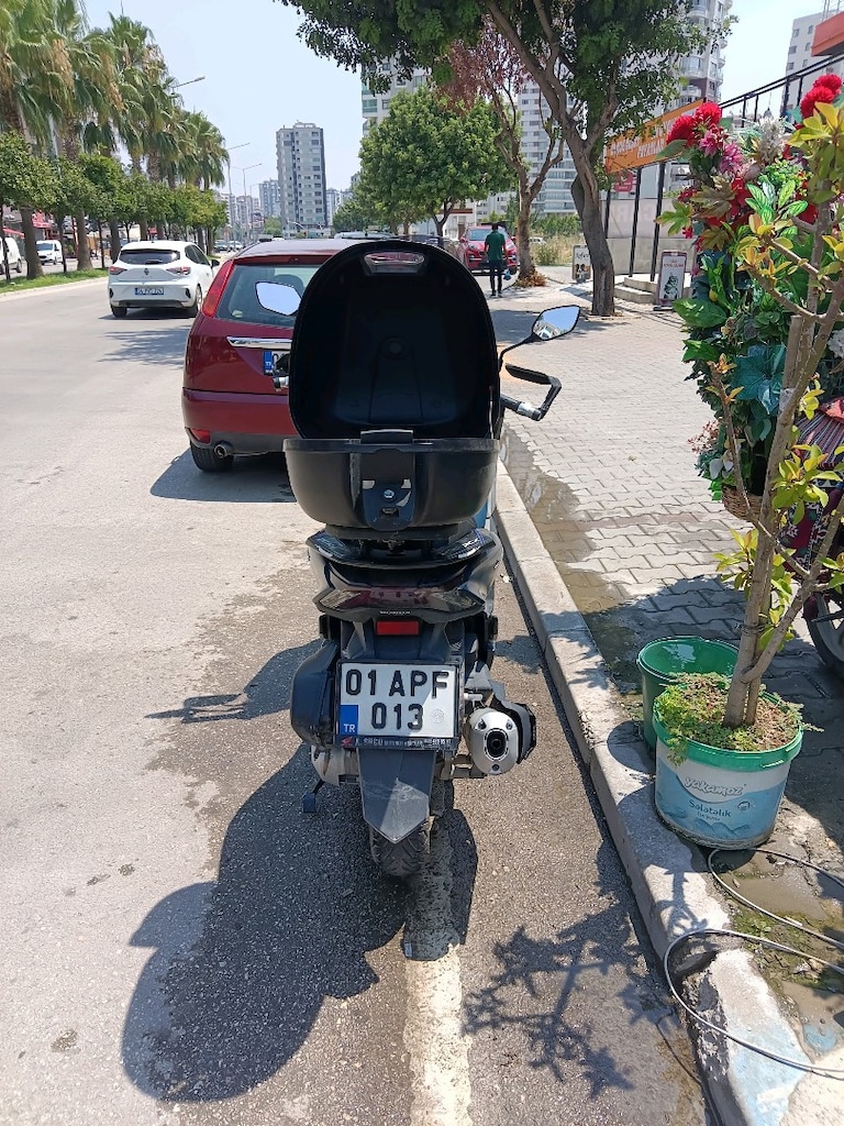 Honda PCX - 5