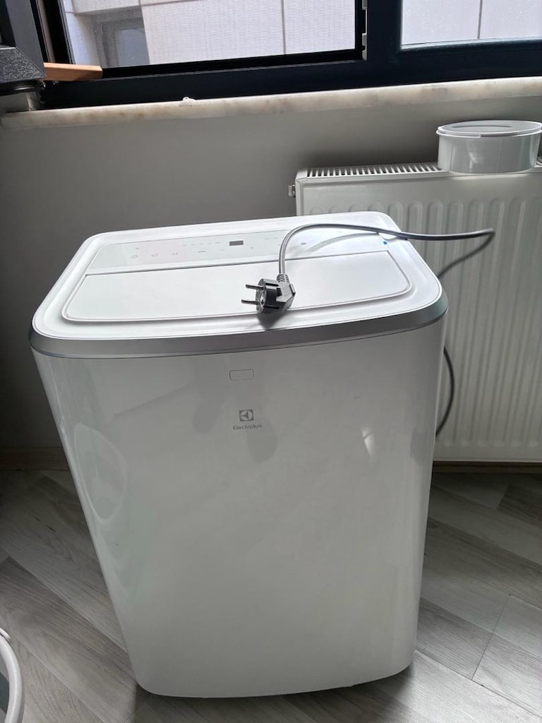 Electrolux Taşınabilir Klima – Temiz, Sorunsuz Çalışıyor - 3