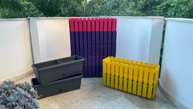 Balkon Saksıları 7+2+1 sukulent dolu hediye