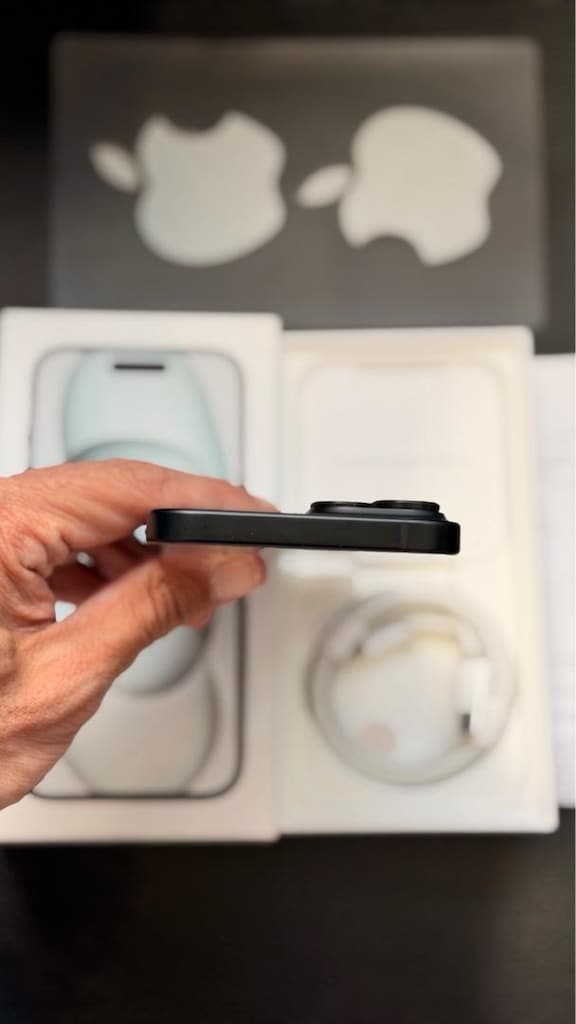 İphone 15 - 9