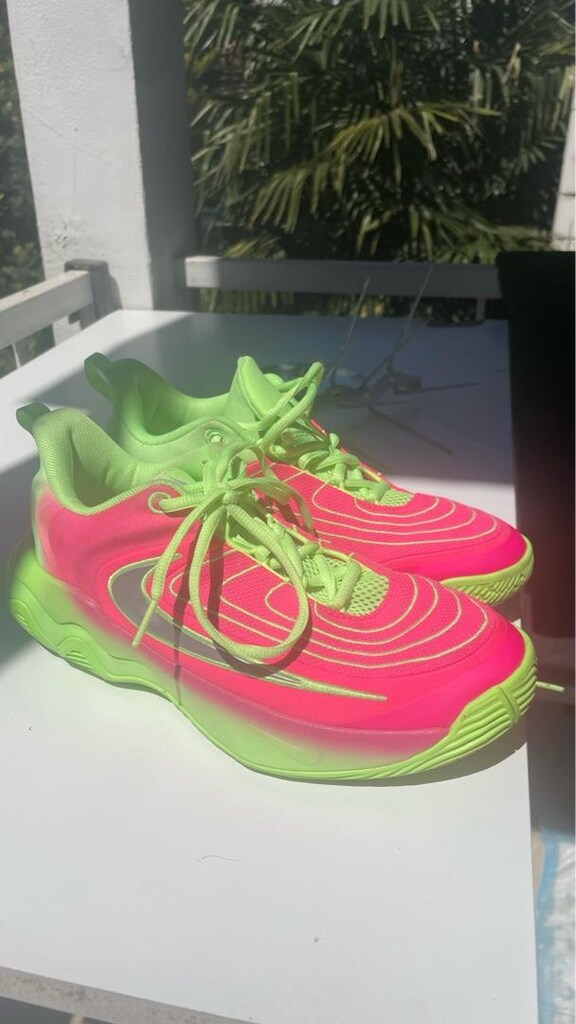 NIKE NEON BASKETBOL AYAKKABISI – 0 ürün - 2