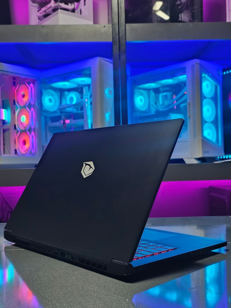 Monster - I5 13500H - RTX 4050 6GB - 32GB RAM - 1TB M.2 SSD - 4